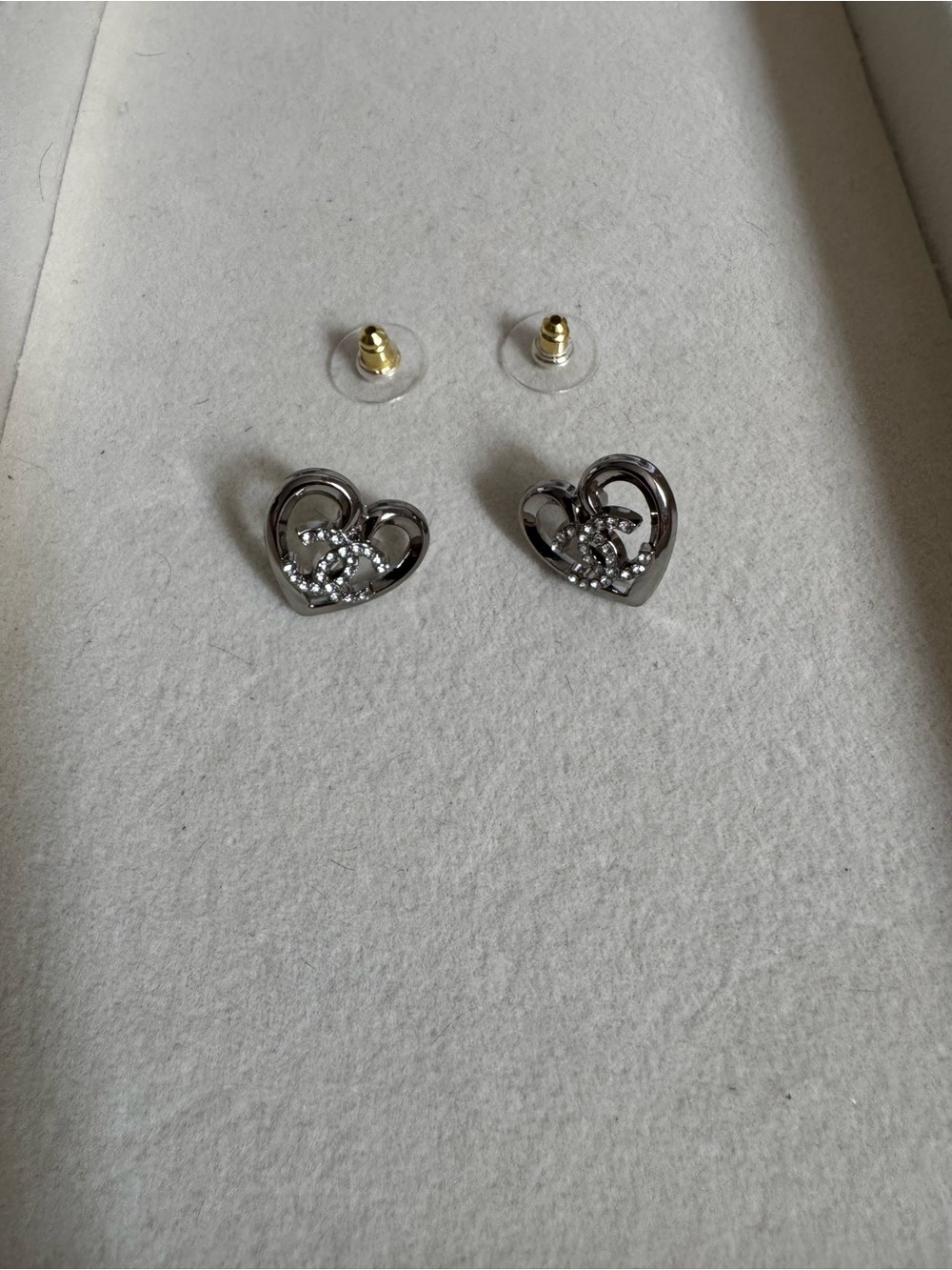 Silver & diamond heart shaped small studs